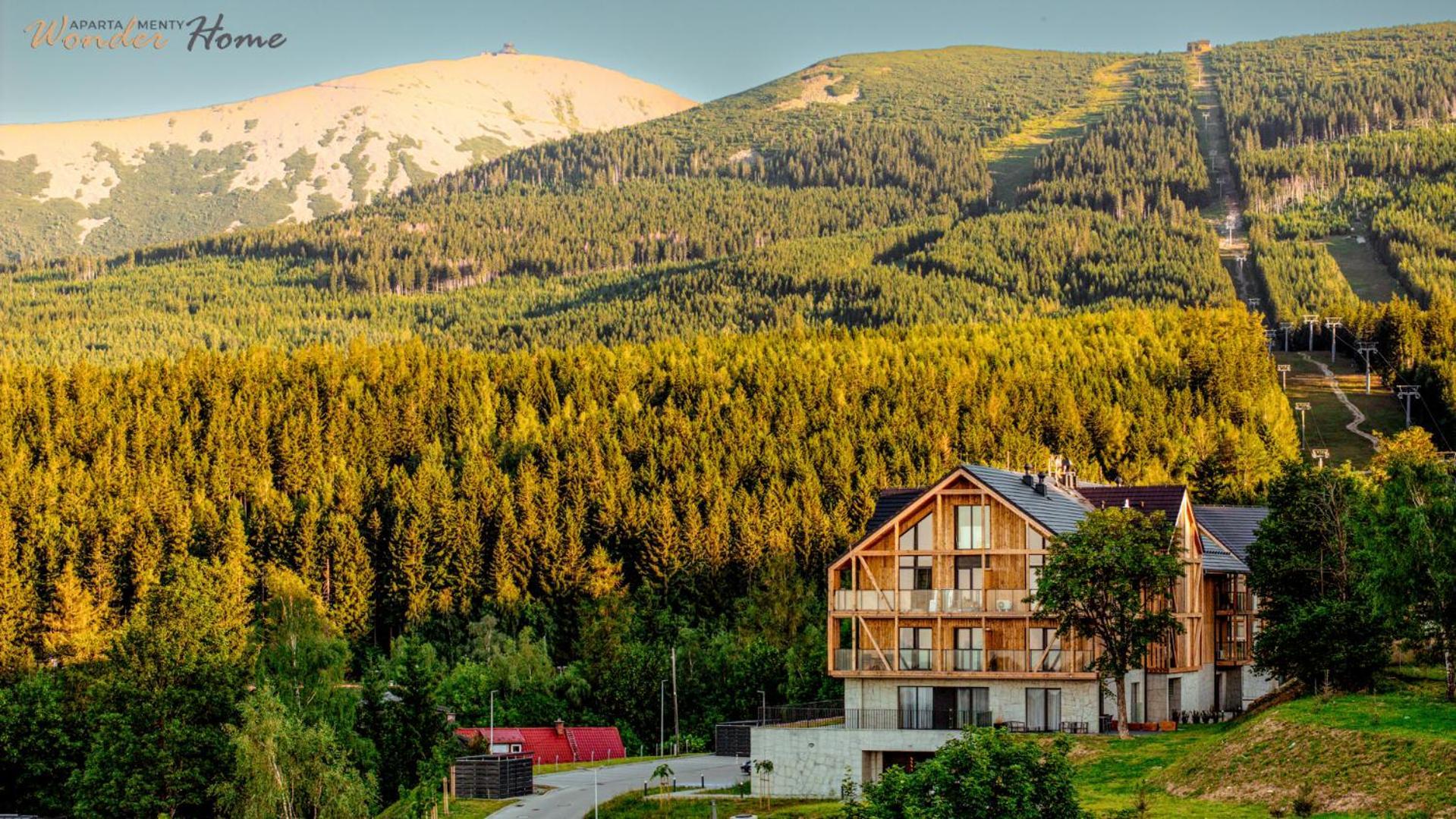 Wonder Home - Orlik Residence - Apartamenty Z Widokiem Na Sniezke, Blisko Wyciagow, Ski Arena I Kosciolka Wang カルパッチ エクステリア 写真